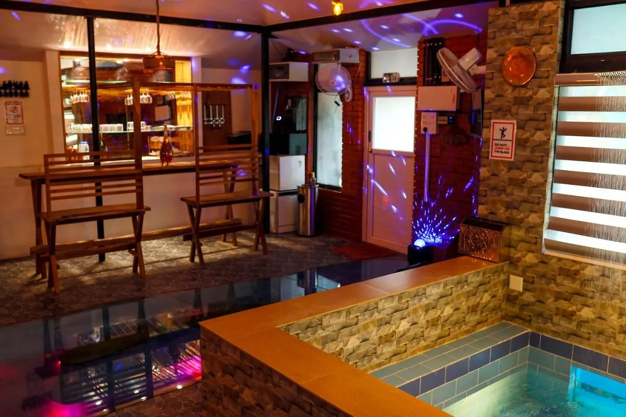 Villa Belljem Homes -Your Own Private Resort -6 Bhk S Thrissur Indien